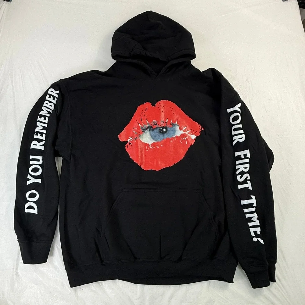 The Kid LAROI Tour 2022 Hoodie Black Eye Lips Graphic Pullover Mens XL